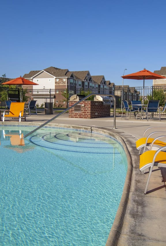 Aspire Townhomes Apartments in West Des Moines, IA
